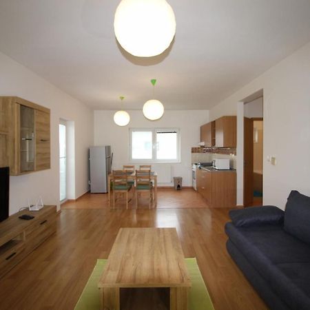 Apartman 502 Ruzindol المظهر الخارجي الصورة